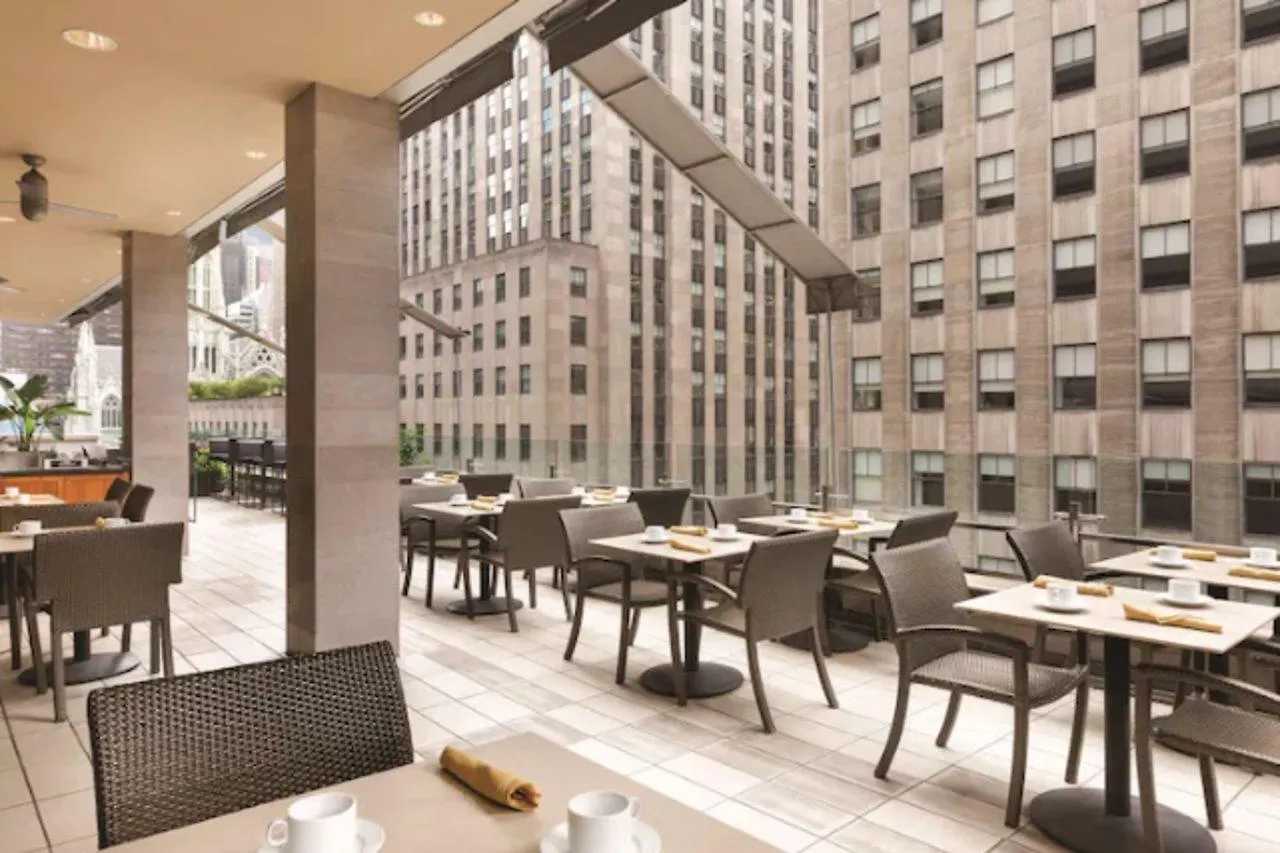 Doubletree By Hilton New York Midtown Fifth Ave Hotel