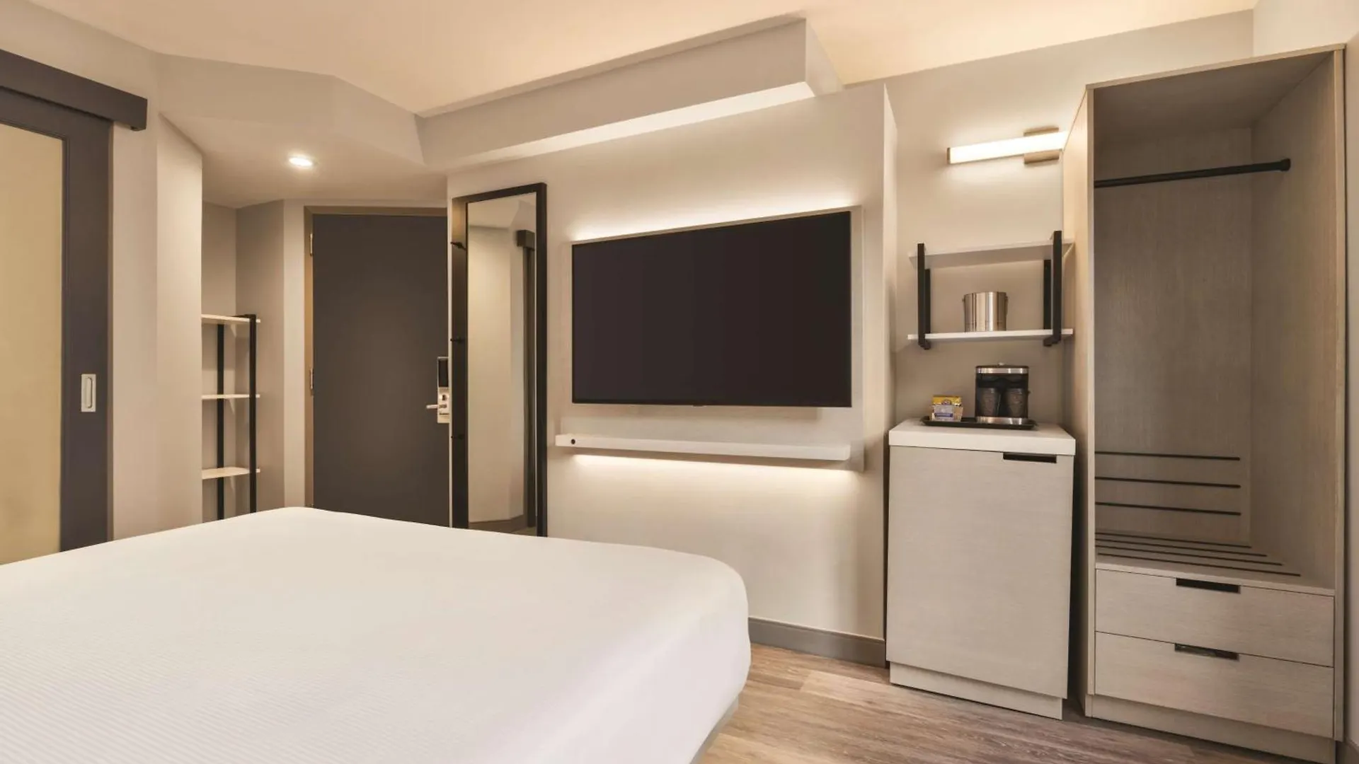 ****  Doubletree By Hilton New York Midtown Fifth Ave Hotel United States